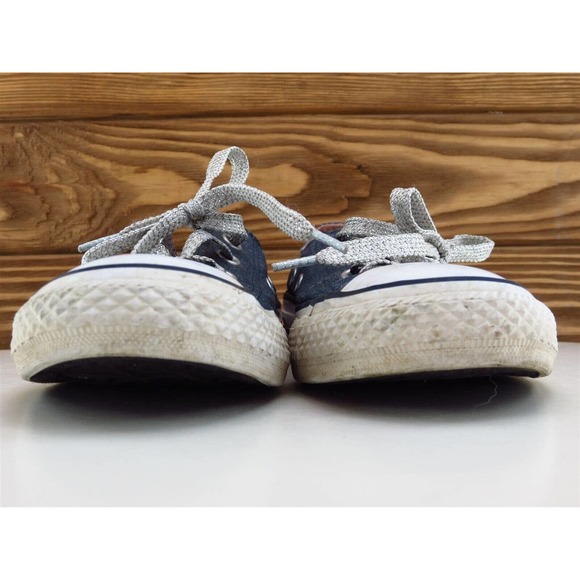 Converse Sz 13 Shoes Girls Youth Sneaker Blue Fabric - Picture 2 of 11